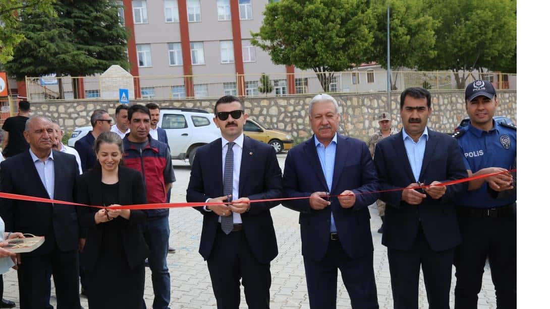İlçemizde Hayat Boyu Öğrenme Haftası Yıl Sonu Sergi Açılışı Düzenlendi